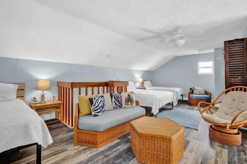 Pool, Key Colony Beach, Dock, Across from the Golf Course