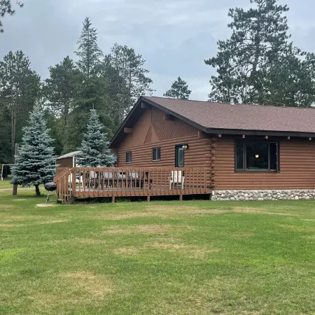 Dun Rovin Duplex 2 On the Beautiful Chippewa Flowage.