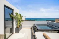 Hospi Living Stalida Beachfront Suite w Jacuzzi  4