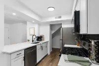 Prime Location Near Zilker Park & SoCo Chic