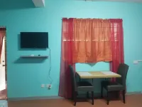 Careffe Suites- Studio unit 2 - 5 mins drive to Rodney Bay village Hotels in La Feuillet