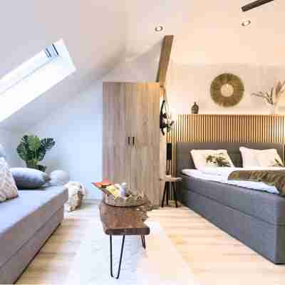 BaliApartment, kitchen, parking lot, 24h digital check-in, Wlan 150MBit Rooms