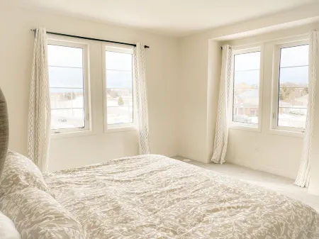 Bowmanville Home Отели рядом с достопримечательностью «Заповедник Эннискиллен»