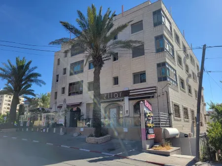 2 Bedroom Kattom Furnished Apartments 14, Ramallah, Prime Location