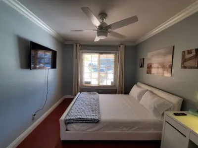 Charming 4-bedroom house with WiFi and AC in tranquil Diamond Bar Hotels near Diamond Bar High School