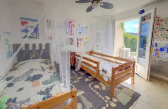 Quiet Family Home with Garden and View