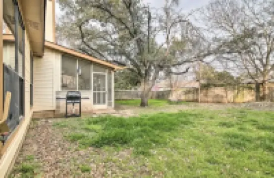 Tranquil 3 BR Oasis : Relaxing Suburn Austin heaven