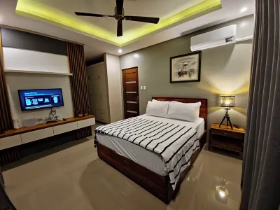 Staycation At Sandari Batulao Hotels near Caleruega Church