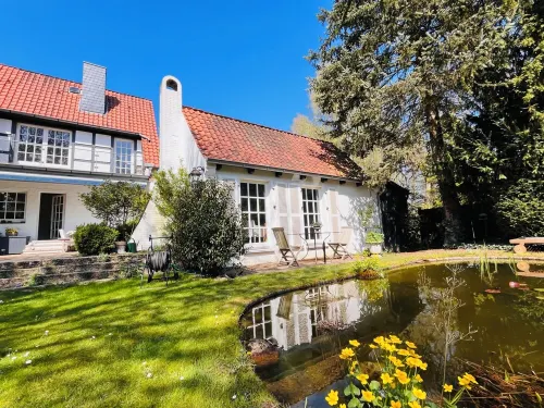 Vacation home on the Ilmenau cycle path near Bad Bevensen with therapy facilities Hotels in Jelmstorf