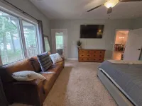 Wintergreen Mountain Top Escape: Steps to Golf, Hiking & High-Country Views