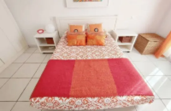 BEAUTIFUL PENTHOUSE IN FRONT OF THE SEA IN GARDENS OF N°VERA