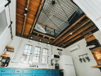 The Banana Hammock Hotels in Logan