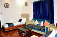 Escape to Tranquility: Family friendly Villa in the heart of the Hills!