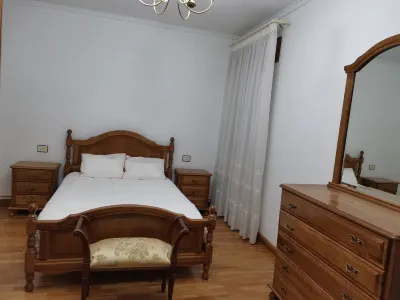 Felisa House - Sarria Street Apartment Hotels near da Compañía Park