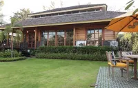 "Rumour Has It" Country charms and a gourmet breakfast! Hotels near Pinklao - Rama 5