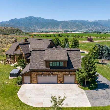 Rustic 8B Estate on 40 Acres – 9,900Sqft Estate on Private Ranch with 2 Hot Tubs
