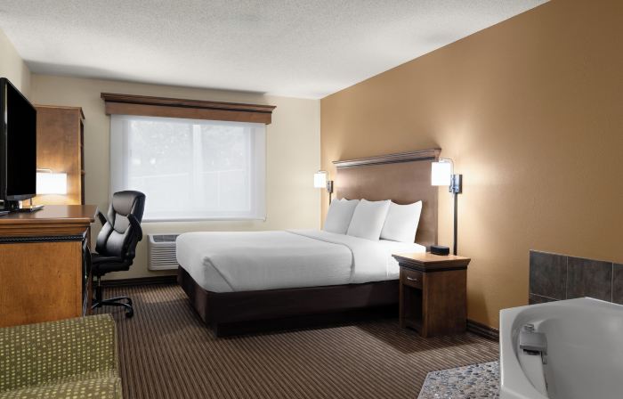 Country Inn Two Harbors
