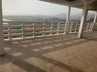 Myneya Views - 3 bed 2 bathroom serviced apartment Hotels in 