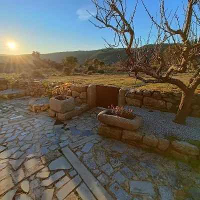 Quinta das Amendoeiras Situada na Aldeia Histórica de Marialva, a 7 Km da Mêda Hotels in Marialva