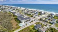 Tiffany's Motel & Condos Hotel a North Topsail Beach