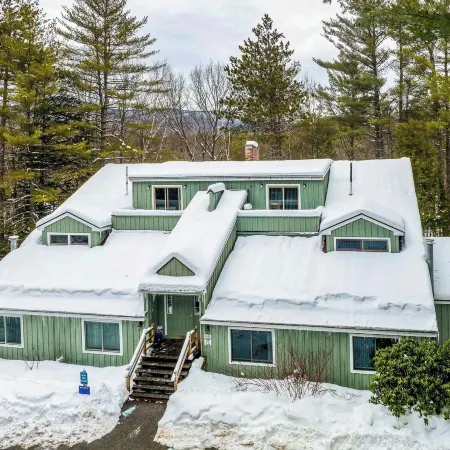 1 Mi to Attitash Mountain: Condo w/ Resort Perks