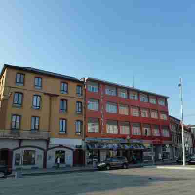 Hotel Tristar Hotel Exterior