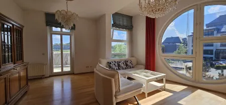 4 room apartment in central location, 135 sqm Отели рядом с достопримечательностью «OFFIS - Institute for computer science»