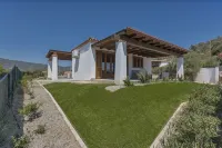 Accogliente Villetta a 350 Metri Dalla Bellissima Spiaggia di Foxi Manna