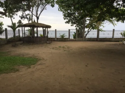 Villa caze pieds dans l'eau kribi