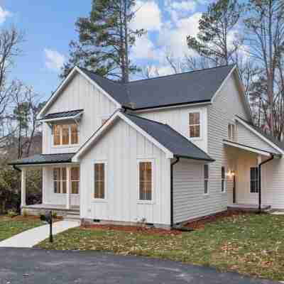 Newly built 4BR, close to Duke, ready for Duke Graduation! Hotel Exterior