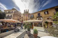 Donna Flavia - Holiday home in the historic center of Palermo