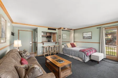 Otsego Ski and Golf Resort Condo