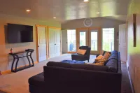 The Loft at the Reserve - Chalets