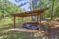 Lakefront Hamilton Cabin w/ Dock & Fire Pit! - parking