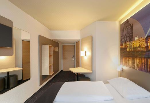 5. 이비스 베를린 ..