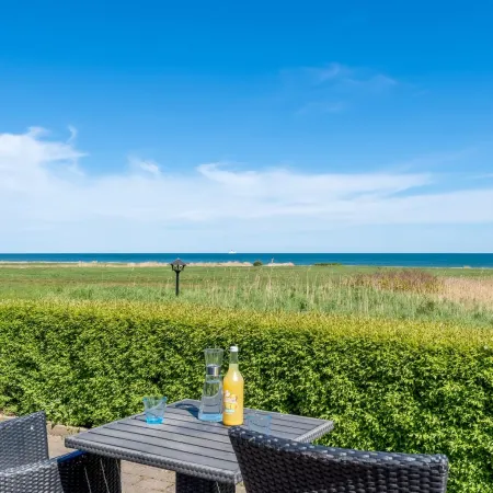 "Welma" - 200m from the sea