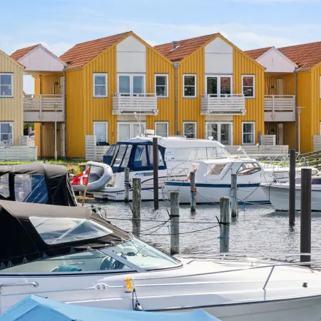 "Reimer" - 10m from the sea