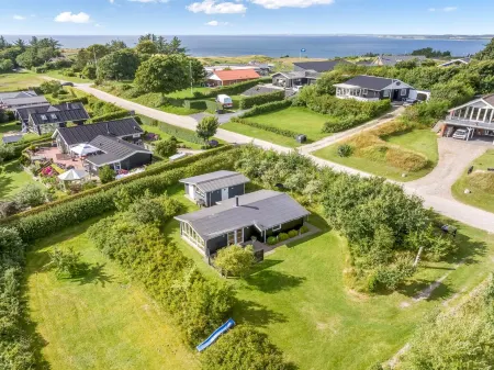 "Dimo" - 300m to the Fjord