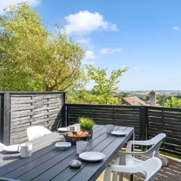 "Dimo" - 300m to the Fjord