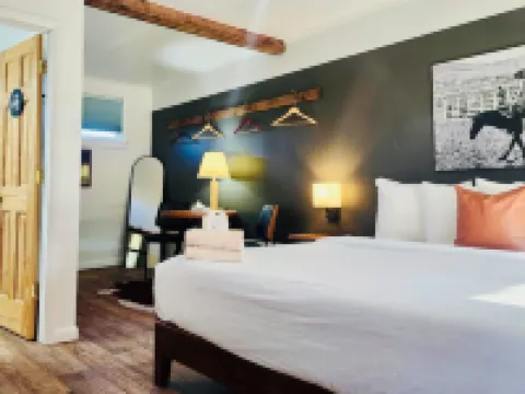 Elk Antler Inn Hotels in Thermopolis