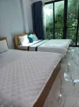 Hotel Hoa Ban Hà Nội - Bed and Breakfasts