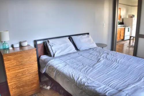 1Br Apt Near Mtu, Houghton & Keweenaw w/ Full Amenities Close to Dining & Bars