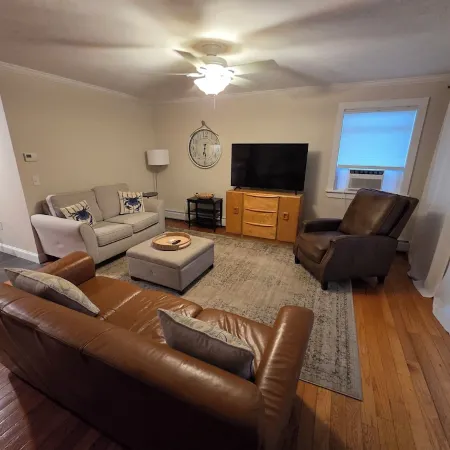 Modern Condo #2!