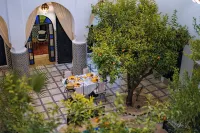 RIAD DAR DIALKOUM Hotels in Daoudiate