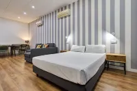 Apartamentos Margarita by Gaiarooms