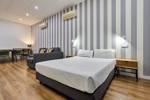 Apartamentos Margarita by Gaiarooms