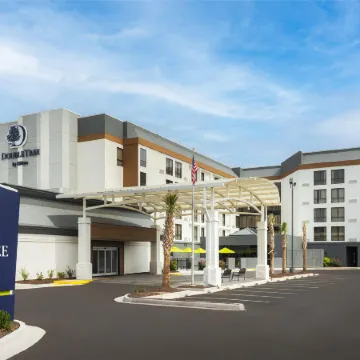DoubleTree by Hilton Wilmington