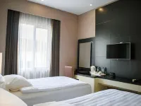 Karlita Hotel Tegal Hotels in Tegal City