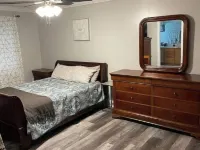 Ocean Springs Getaway Vacation Home Hotels in Gulf Park Estates