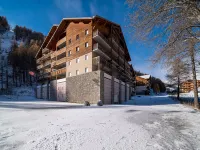 Apartment in Allos with Mountain Views